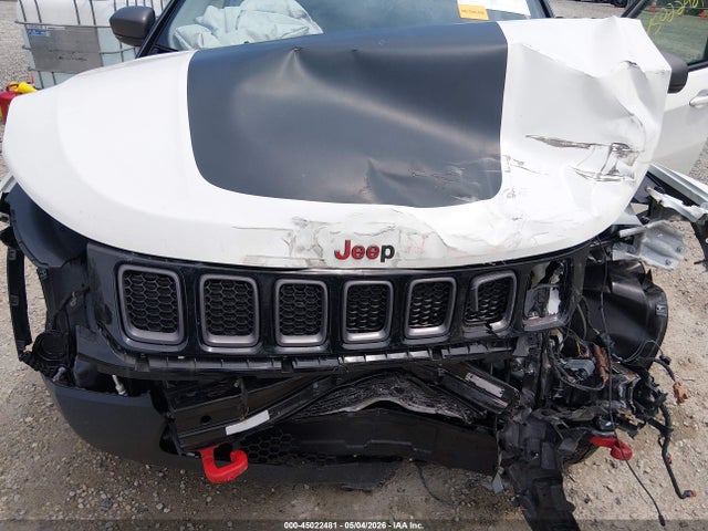Jeep Compass Trailhawk 4x4