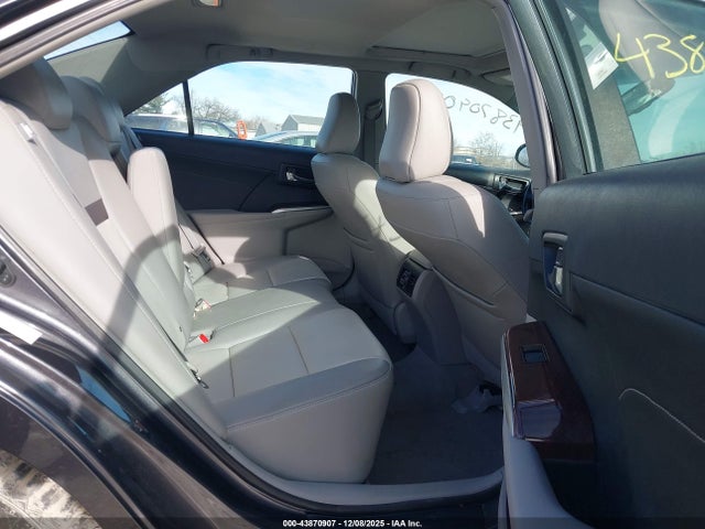 Toyota Camry Xle