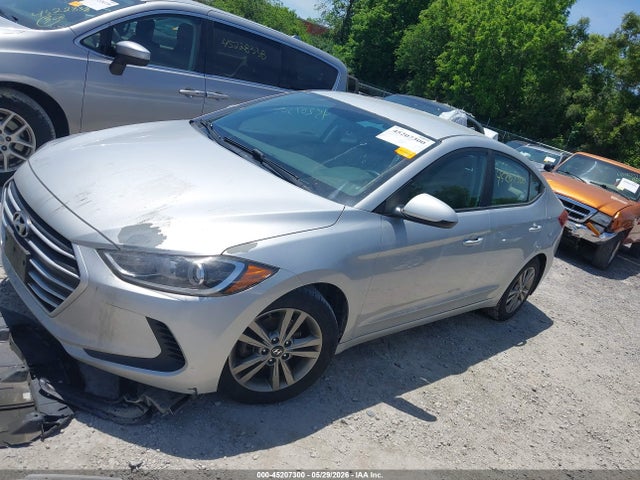 Hyundai ELANTRA Sel