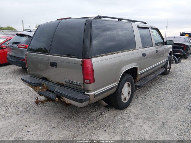 Chevrolet Suburban 1500 Lt
