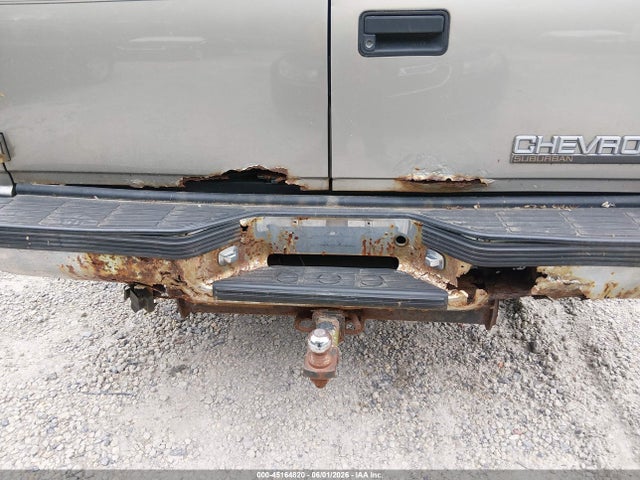 Chevrolet Suburban 1500 Lt