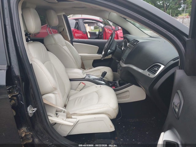 Dodge Journey Crew