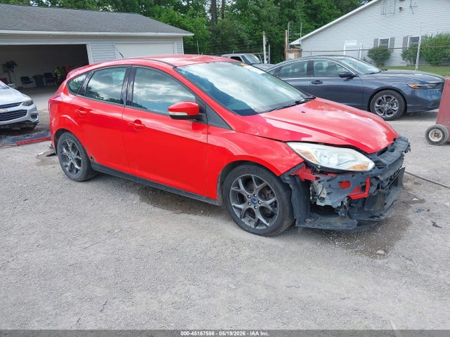 Salvage Ford Focus Image