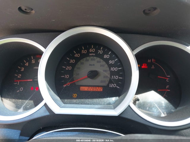 Toyota Tacoma Base V6