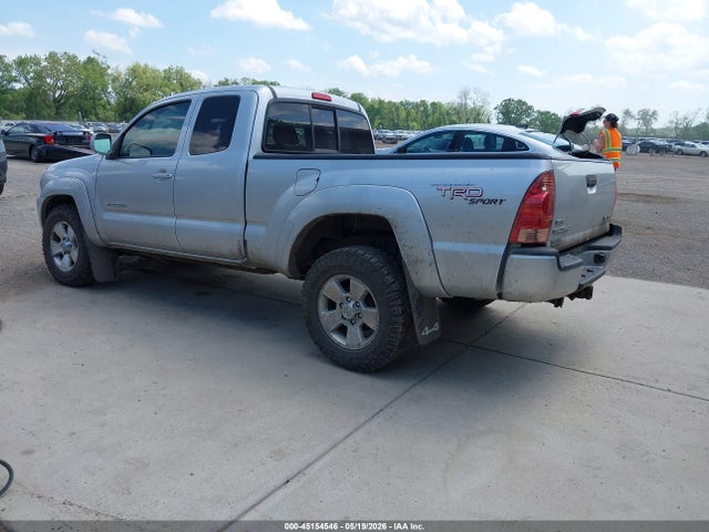 Toyota Tacoma Base V6