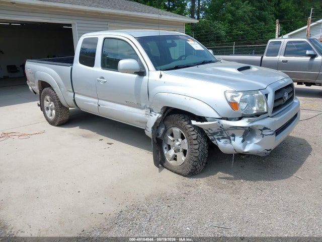 Salvage Toyota Tacoma Image