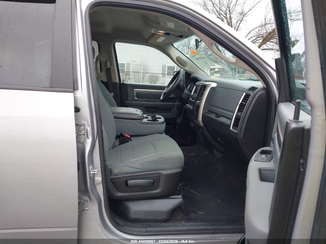 Ram 1500 Slt  4x2 6'4 Box