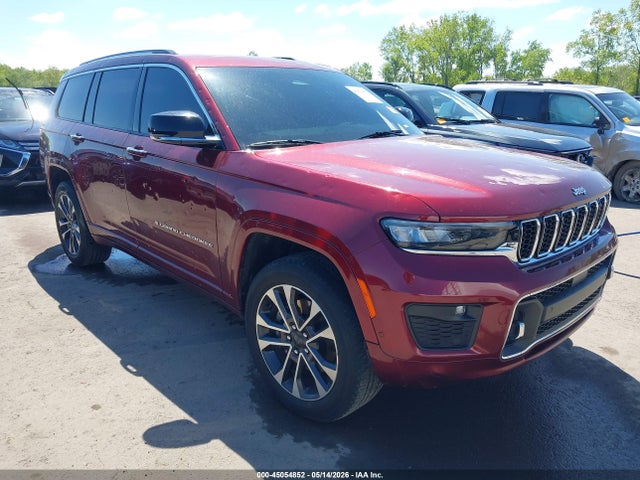 Salvage Jeep Grand Cherokee Image