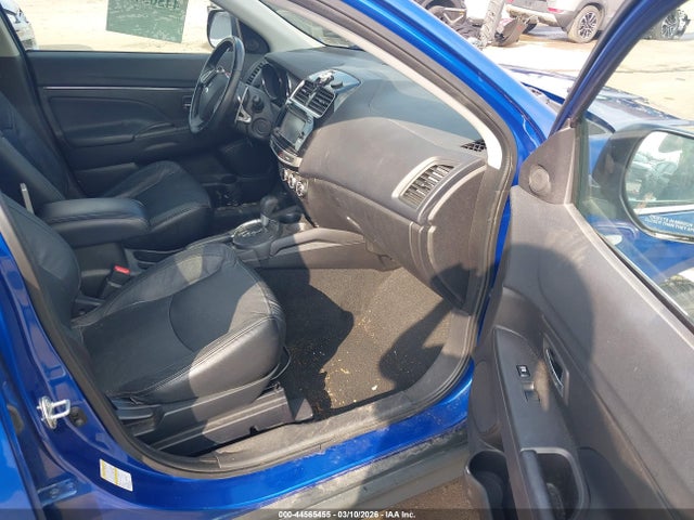 Mitsubishi Outlander Se