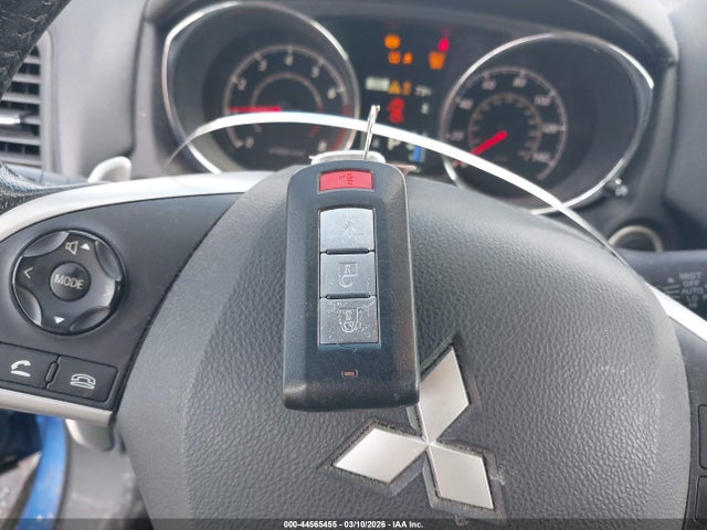 Mitsubishi Outlander Se