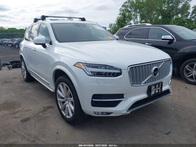 Salvage Volvo XC90 Image