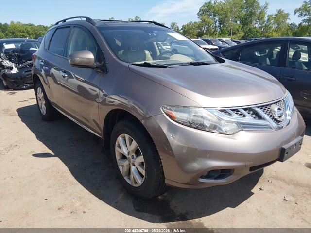 Salvage Nissan Murano Image