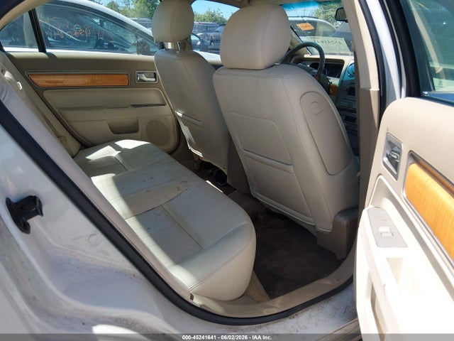 Lincoln MKZ