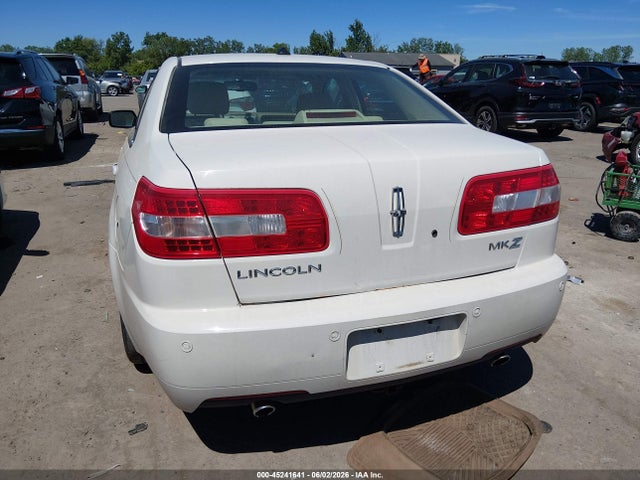 Lincoln MKZ