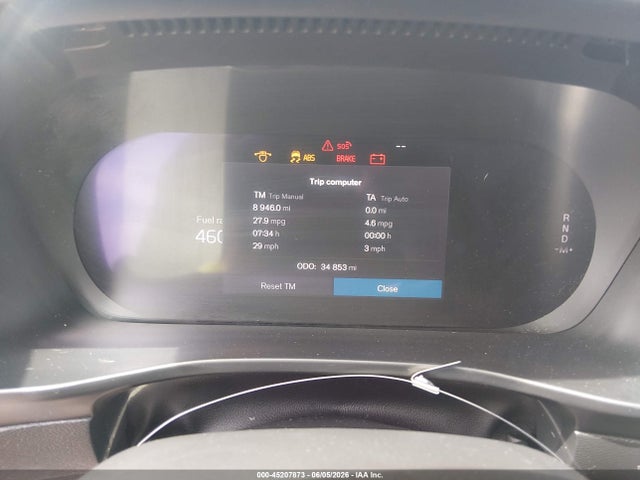 Volvo XC40 B5 Plus Dark Theme