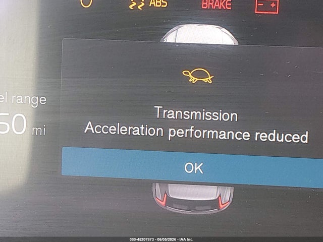 Volvo XC40 B5 Plus Dark Theme