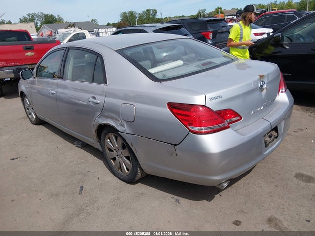 Toyota Avalon Xls