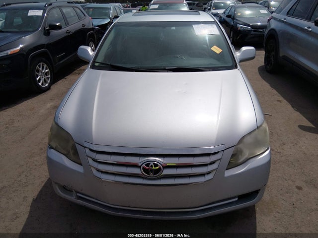 Toyota Avalon Xls