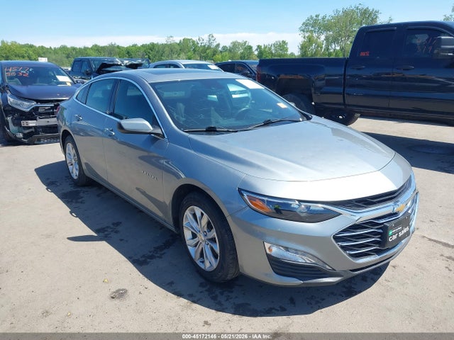 Salvage Chevrolet Malibu Image
