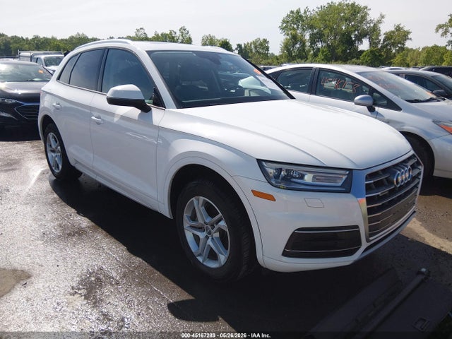 Salvage Audi Q5 Image