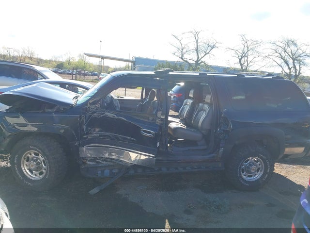 Chevrolet Suburban 2500 Lt