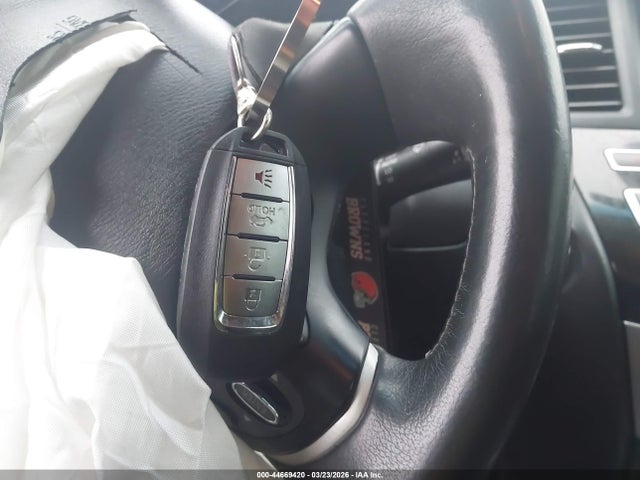 INFINITI Qx Luxe