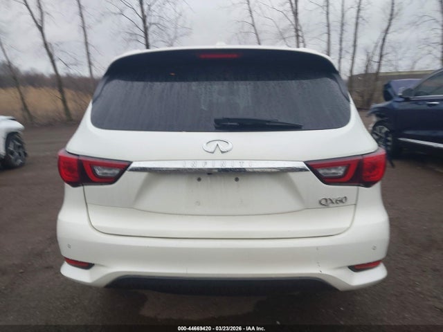 INFINITI Qx Luxe