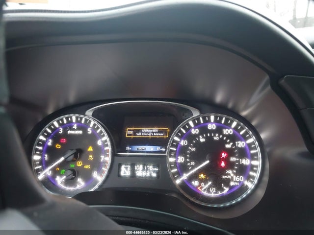 INFINITI Qx Luxe