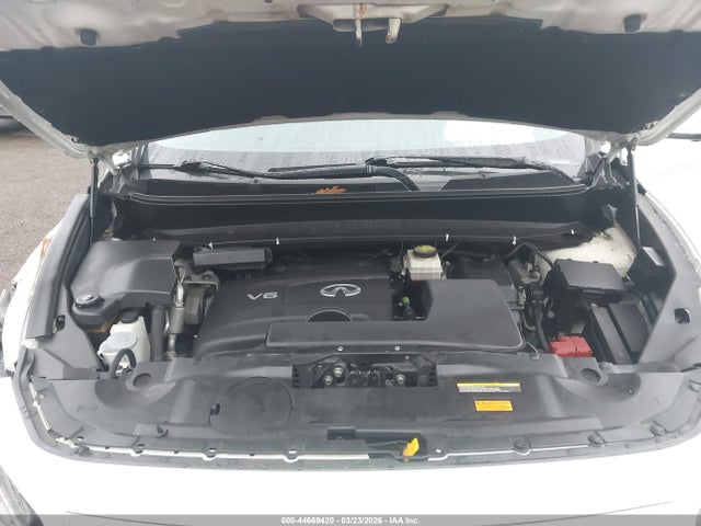 INFINITI Qx Luxe