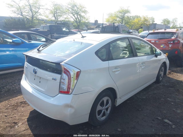 Toyota Prius Four