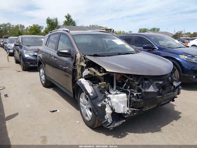 Salvage Toyota RAV4 Image