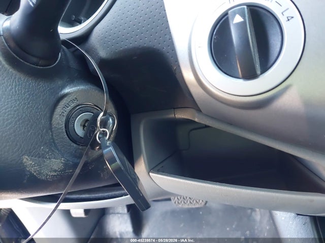 Toyota Tacoma Base V6