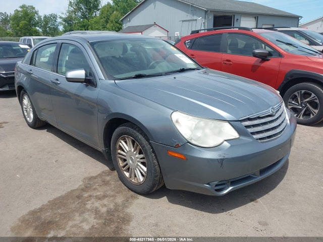 Salvage Chrysler Sebring Image