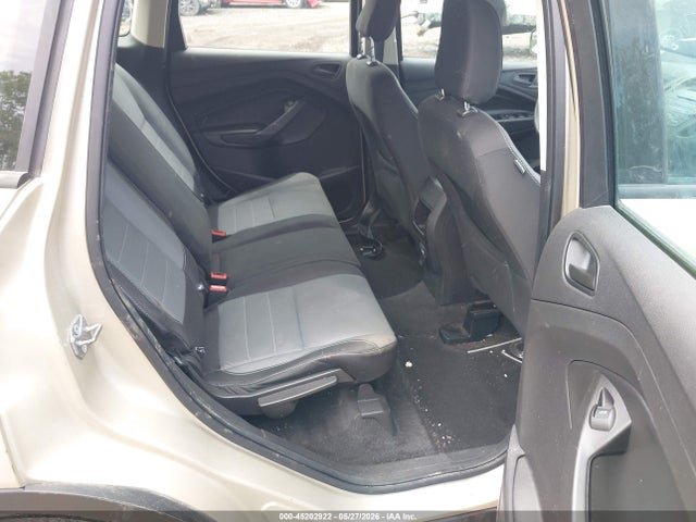 Ford Escape S