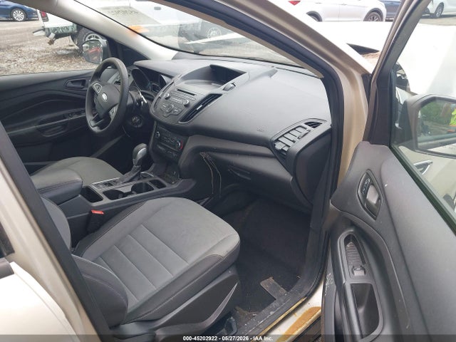 Ford Escape S