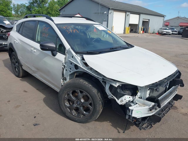 Salvage Subaru Crosstrek Image