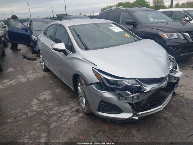 Salvage Chevrolet Cruze Image