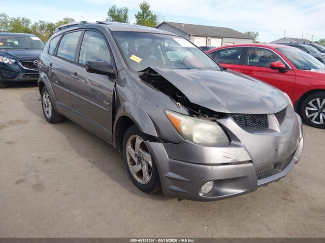 Salvage Pontiac Vibe Image