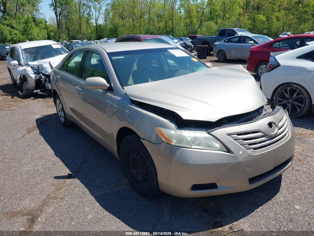 Salvage Toyota Camry Image
