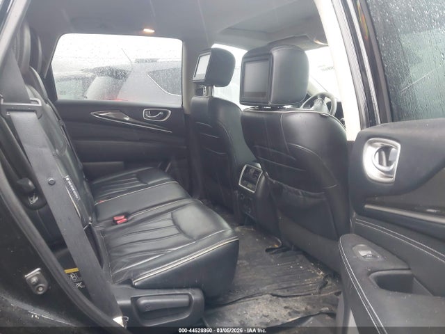 INFINITI Qx Luxe
