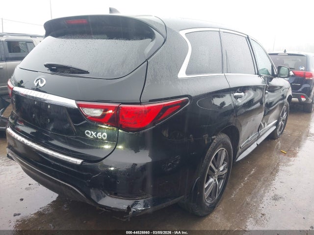 INFINITI Qx Luxe
