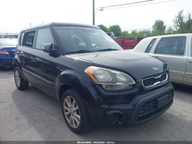 Salvage Kia Soul Image