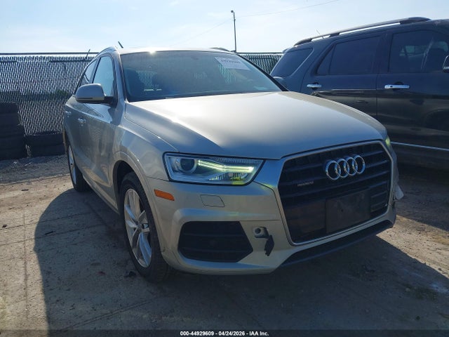 Salvage Audi Q3 Image