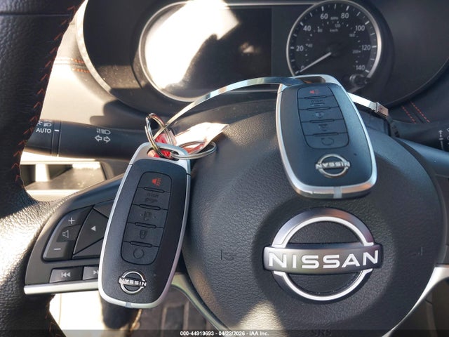 Nissan Versa 1.6 Sr