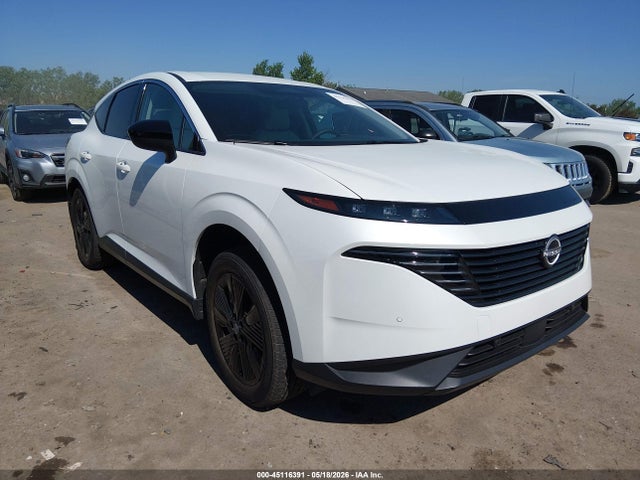 Salvage Nissan Murano Image