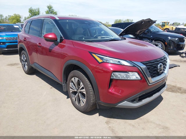 Salvage Nissan Rogue Image
