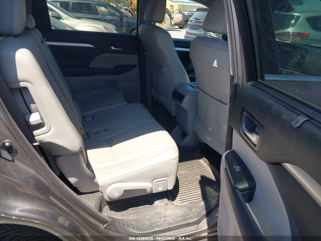 Toyota Highlander Xle