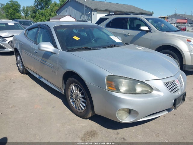 Salvage Pontiac Grand Prix Image