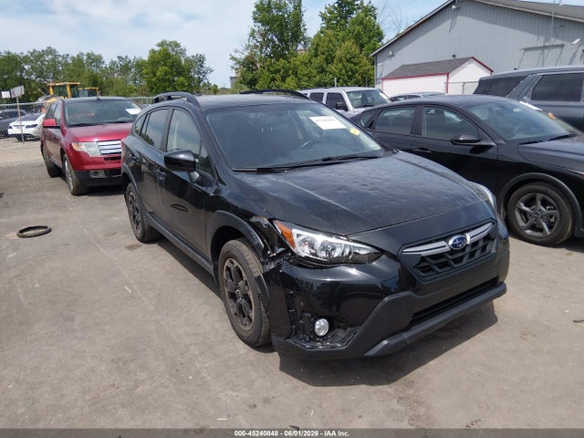 Salvage Subaru Crosstrek Image