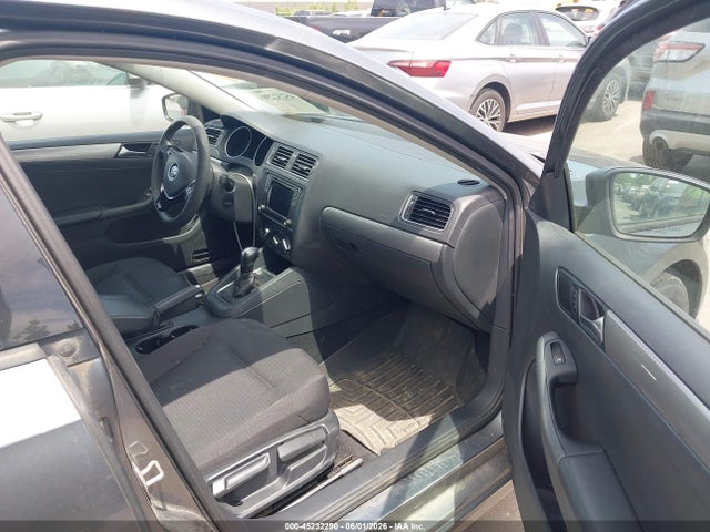 Volkswagen Jetta 1.4t Se